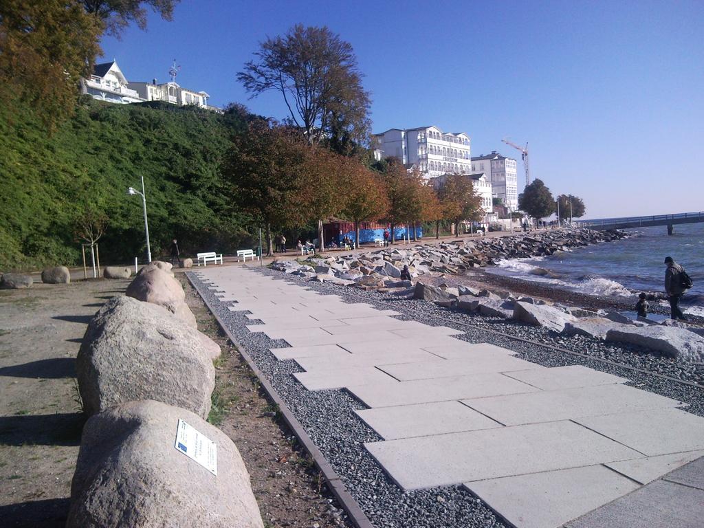 Ferienwohnung In Sassnitz Ruegen Naehe Weltnaturerbe Kreidekueste 外观 照片